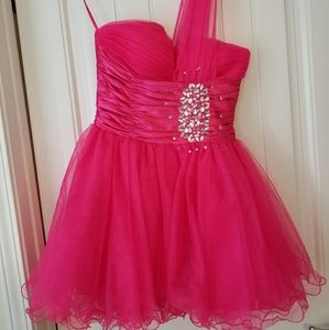 🤩❣Hot pink prom dress❣🤩